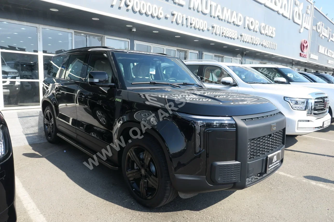 Rox Motor  Jishi  01  2026  Automatic  0 Km  4 Cylinder  Four Wheel Drive (4WD)  SUV  Black  With Warranty