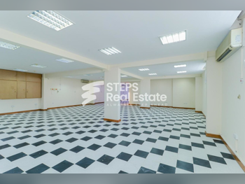 Commercial Offices - Not Furnished  - Doha  - Najma