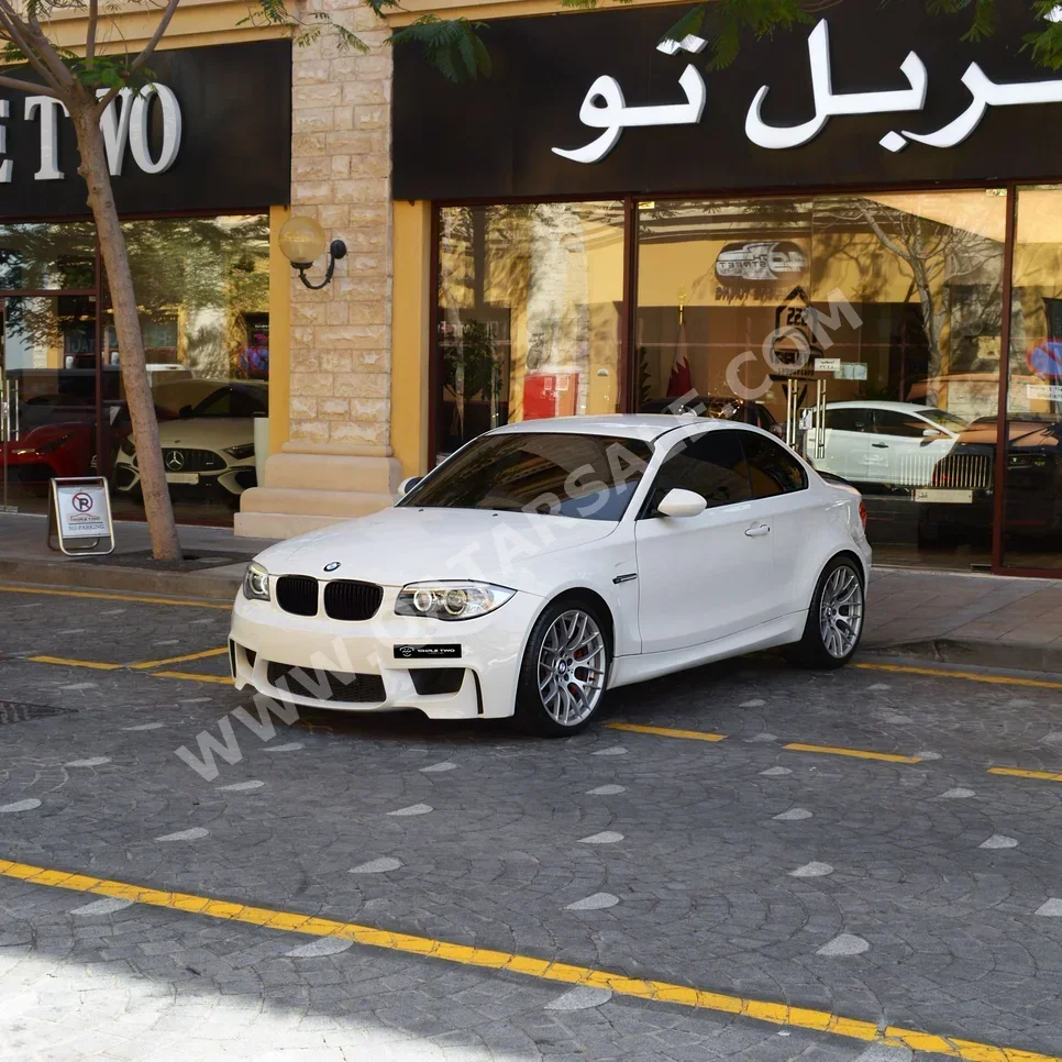 بي ام دبليو الفئة - ام 1 2011 عادي 147,350 كم 8 سلندر دفع خلفي كوبيه \ سبورت أبيض