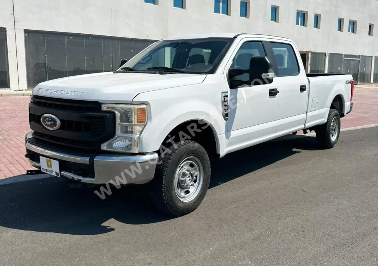 Ford  F  150  2020  Automatic  50,000 Km  8 Cylinder  Four Wheel Drive (4WD)  Pick Up  White