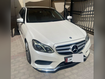 مرسيدس - بنز  اي - كلاس  300  2014  اوتوماتيك  60,000 كم  6 سلندر  دفع خلفي  سيدان  أبيض