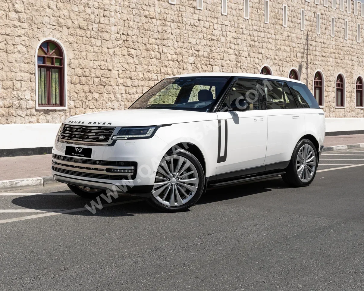 لاند روفر  رنج روفر  فوج اتش اس اي  2024  اوتوماتيك  46,000 كم  8 سلندر  دفع رباعي  اس يو في  أبيض  تحت الضمان