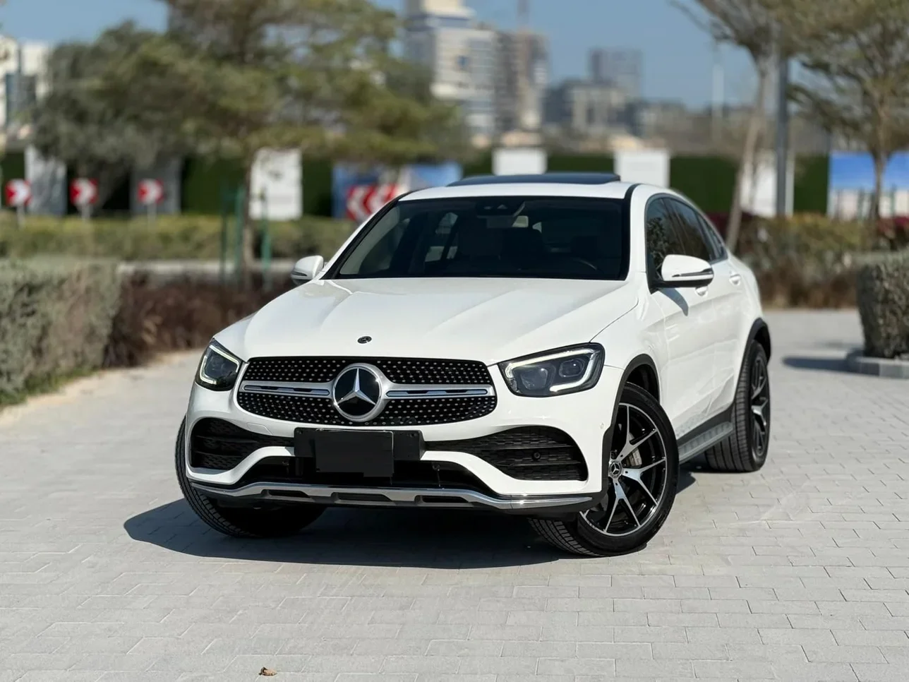 Mercedes-Benz GLC 200 AMG 2020 Automatic 99,000 Km 4 Cylinder Four Wheel Drive (4WD) SUV White