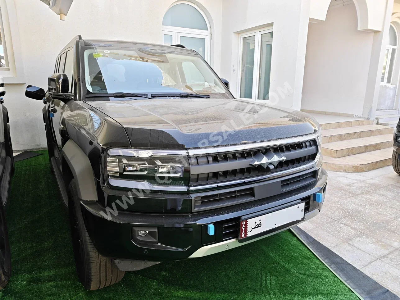 BYD  Leopard 5  Ultra 5  2026  Automatic  0 Km  4 Cylinder  Four Wheel Drive (4WD)  SUV  Black  With Warranty