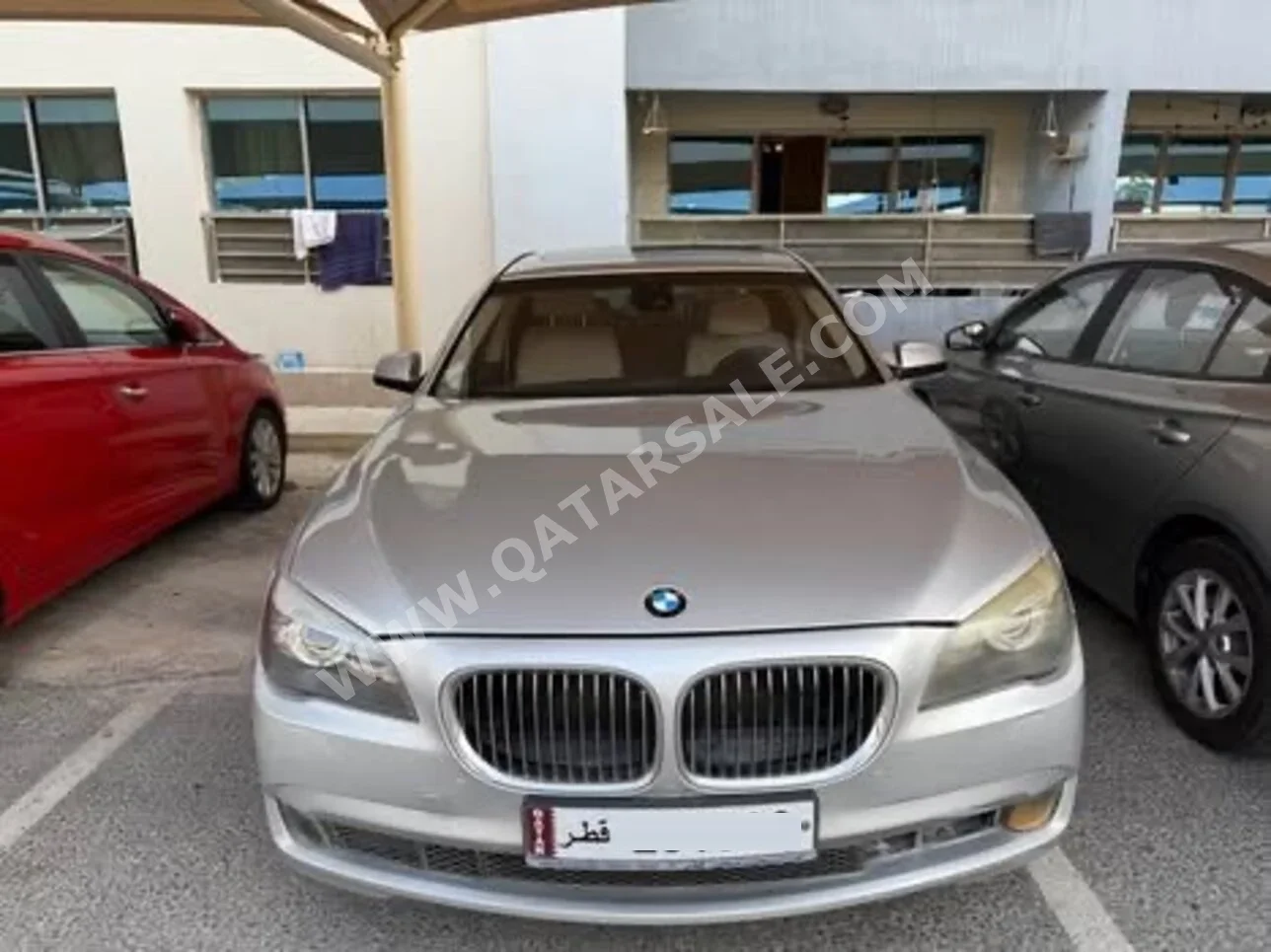 BMW  7-Series  740 Li  2009  Automatic  200,000 Km  6 Cylinder  Rear Wheel Drive (RWD)  Sedan  Gray