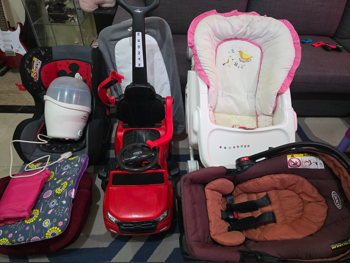 مقعد الطفل / الكراسي الهزازة والأراجيح