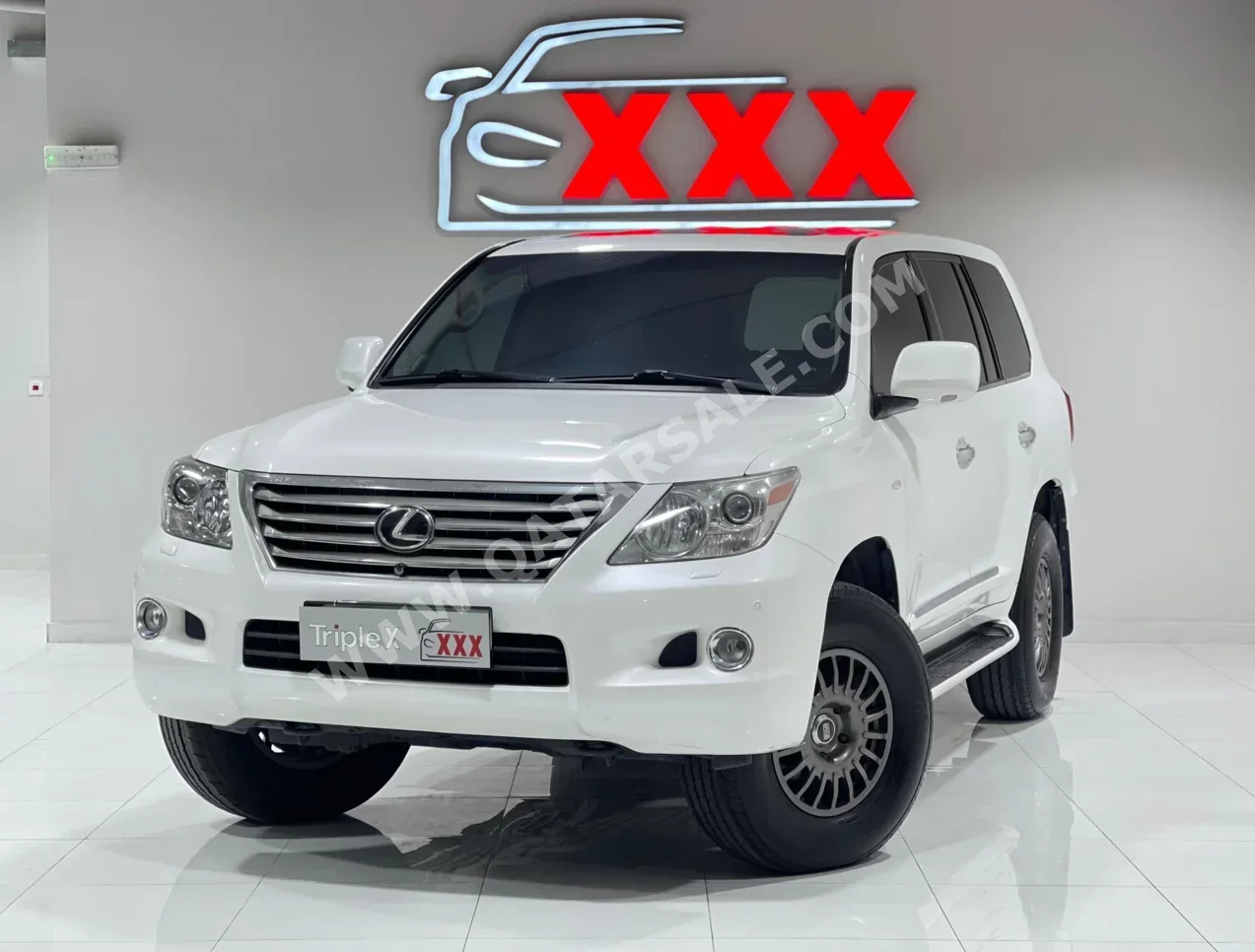 لكزس  ال اكس  570  2008  اوتوماتيك  555,000 كم  8 سلندر  دفع رباعي  اس يو في  أبيض