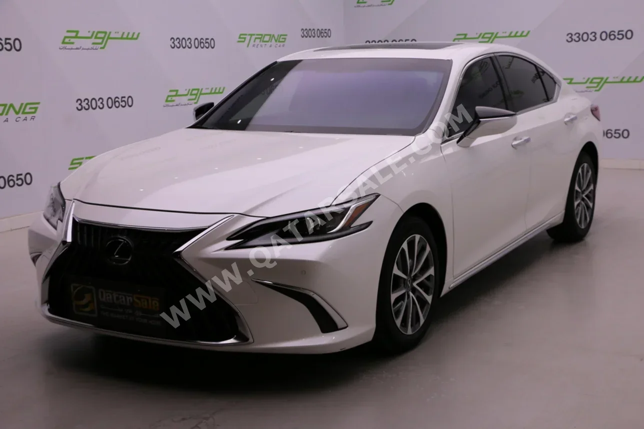 Lexus ES 350 2025 Automatic 33,000 Km 6 Cylinder Front Wheel Drive (FWD) Sedan White With Warranty