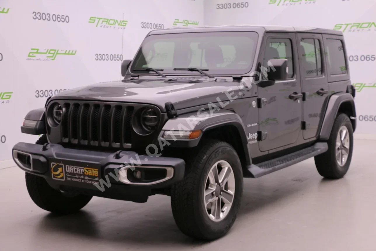 جييب رانجلار صحارى 2020 اوتوماتيك 69,000 كم 6 سلندر دفع رباعي اس يو في رمادي غامق