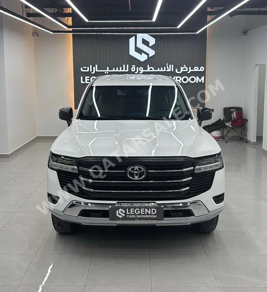 Toyota Land Cruiser GX 2022 Automatic 211,000 Km 6 Cylinder Four Wheel Drive (4WD) SUV White