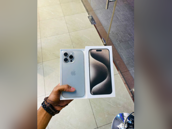 هواتف نقالة ابل  - ايفون  - كوبي ون  - تيتانيوم طبيعي  - 512 جيجابايت