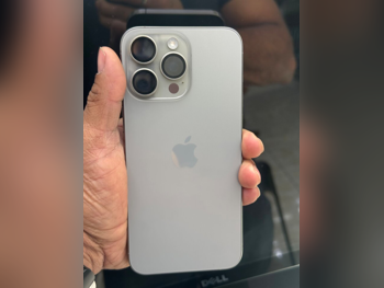 هواتف نقالة ابل  - ايفون 15  - برو ماكس  - تيتانيوم طبيعي  - 256 جيجابايت