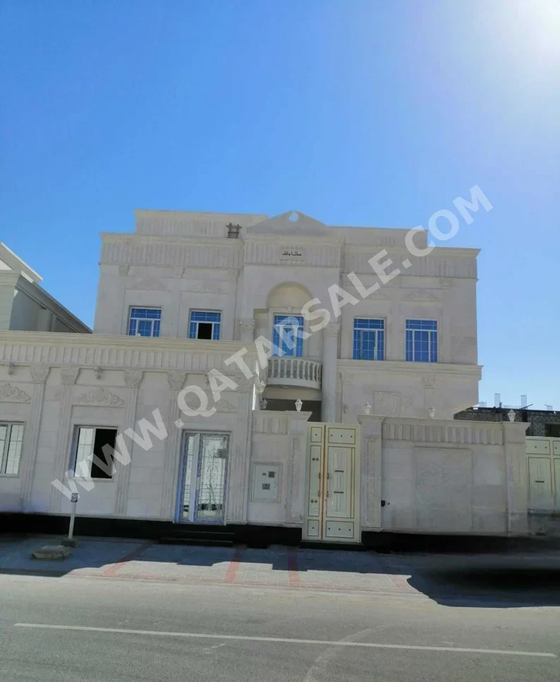 سكن عائلي - غير مفروشة - الوكرة - الوكير - 7 غرف نوم