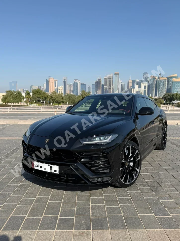 Lamborghini  Urus  2020  Automatic  98,000 Km  8 Cylinder  Four Wheel Drive (4WD)  SUV  Black