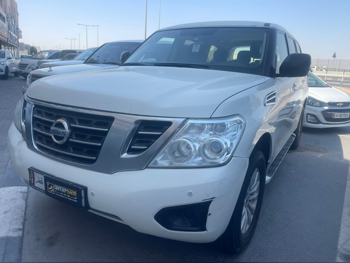 نيسان  باترول  أكس أي  2019  اوتوماتيك  290,000 كم  6 سلندر  دفع رباعي  اس يو في  أبيض