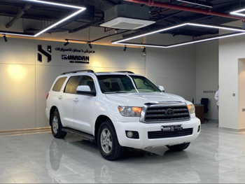 تويوتا  سكويا  اس ار 5  2015  اوتوماتيك  228,000 كم  8 سلندر  دفع رباعي  اس يو في  أبيض