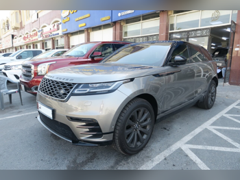 Land Rover  Range Rover  Velar R-Dynamic  2019  Automatic  90,000 Km  4 Cylinder  Four Wheel Drive (4WD)  SUV  Gray