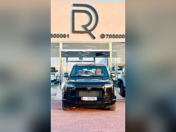 Rox Motor  Jishi  Adamas black edition  2026  Automatic  0 Km  4 Cylinder  Four Wheel Drive (4WD)  SUV  Black  With Warranty