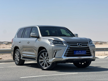 لكزس  ال اكس  570  2017  اوتوماتيك  108,000 كم  8 سلندر  دفع رباعي  اس يو في  رمادي