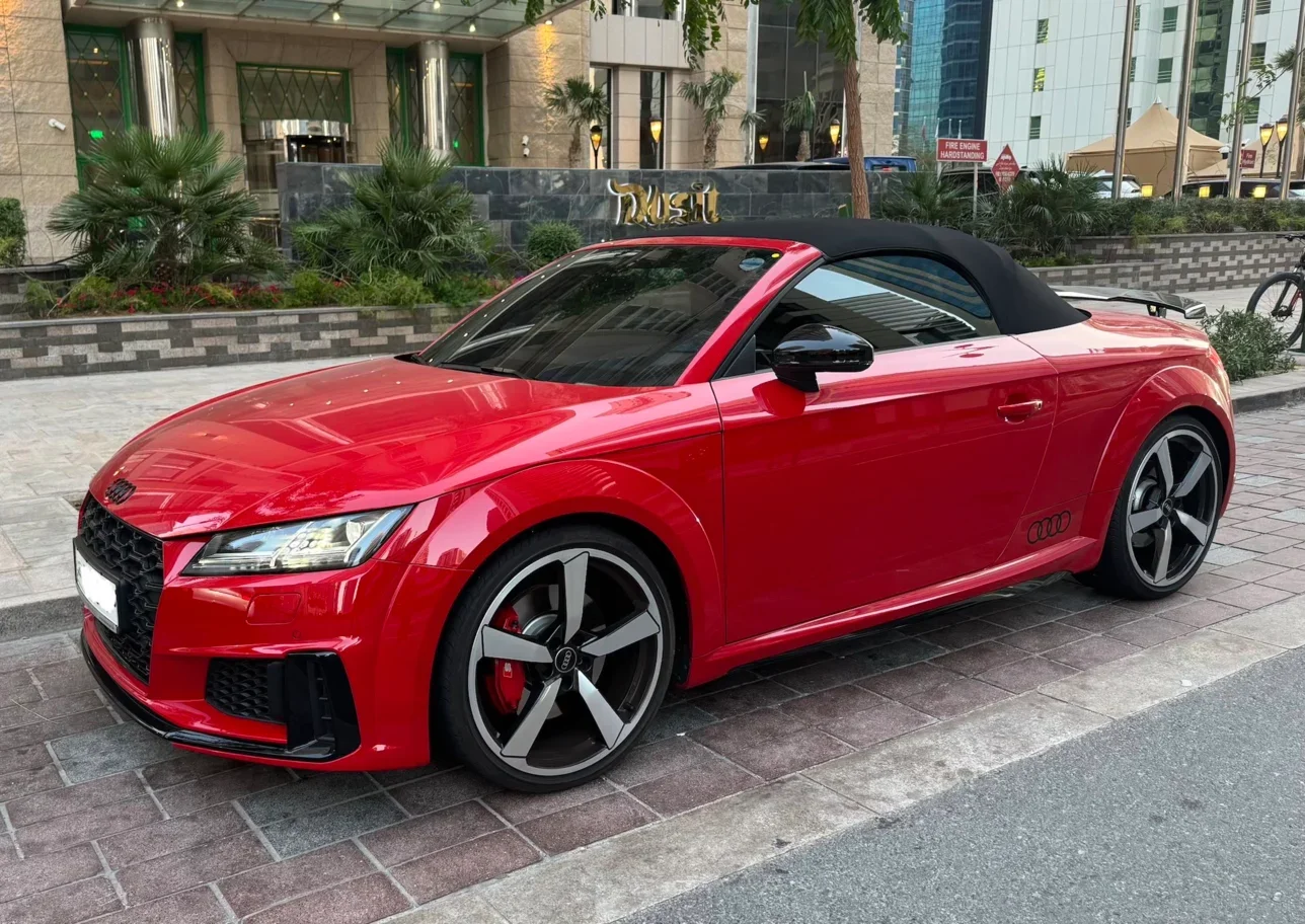 اودي  تي تي  أس  2023  اوتوماتيك  13,500 كم  4 سلندر  دفع كلي مستمر  كشف  أحمر