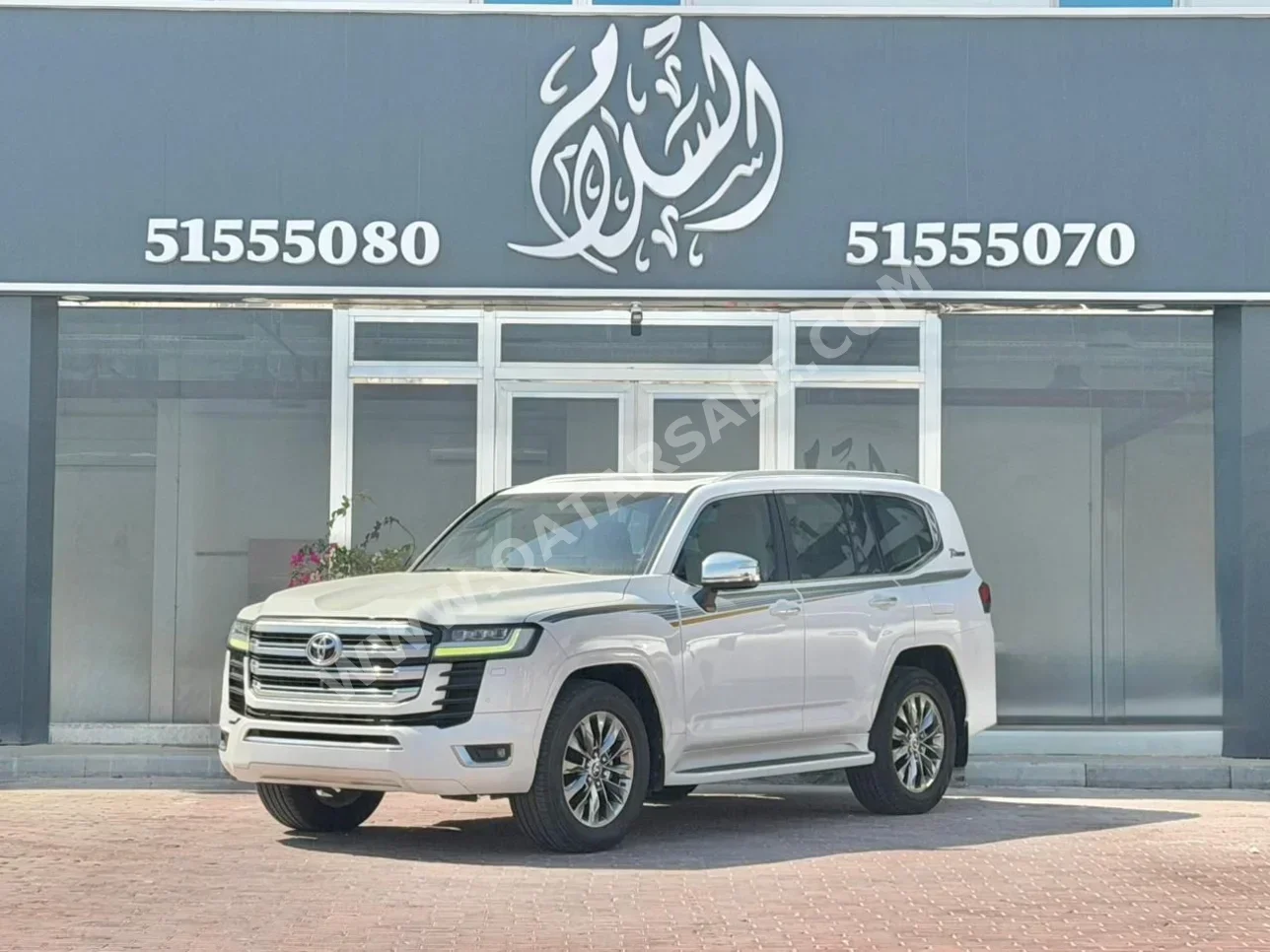 تويوتا لاند كروزر في اكس توين توربو 2022 اوتوماتيك 127,000 كم 6 سلندر دفع رباعي اس يو في أبيض