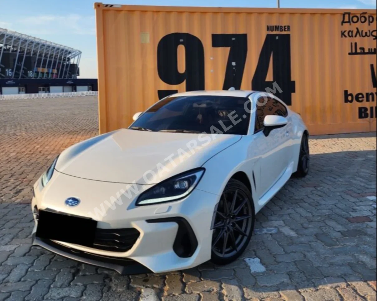 سوبارو بي ار زد 2024 عادي 10,500 كم 4 سلندر دفع خلفي كوبيه \ سبورت أبيض تحت الضمان