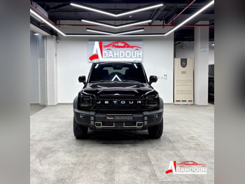 Jetour  T2  Luxury Plus  2025  Automatic  35,000 Km  4 Cylinder  All Wheel Drive (AWD)  SUV  Black  With Warranty