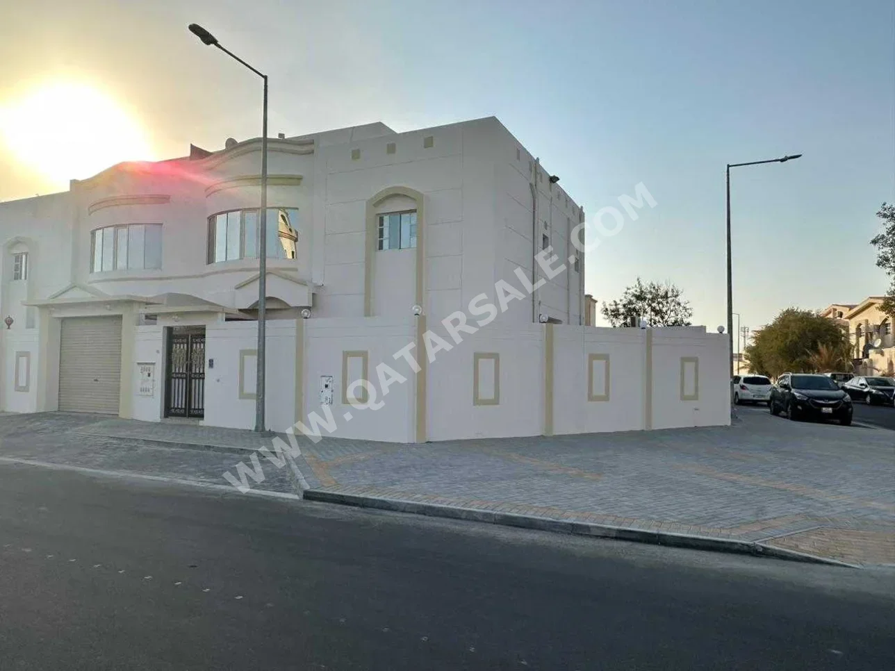 سكن عائلي - غير مفروشة - الريان - ازغوى - 5 غرف نوم