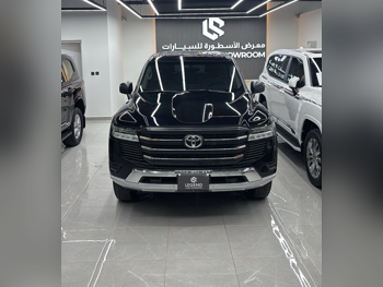 Toyota  Land Cruiser  GX  2023  Automatic  113,000 Km  6 Cylinder  Four Wheel Drive (4WD)  SUV  Black