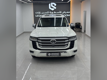 Toyota  Land Cruiser  GXR Twin Turbo  2022  Automatic  117,000 Km  6 Cylinder  Four Wheel Drive (4WD)  SUV  Pearl