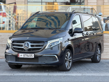 مرسيدس - بنز  فيانو  VIP Special Edition  2020  اوتوماتيك  114,000 كم  6 سلندر  دفع كلي مستمر  فان \ باص  أسود  تحت الضمان