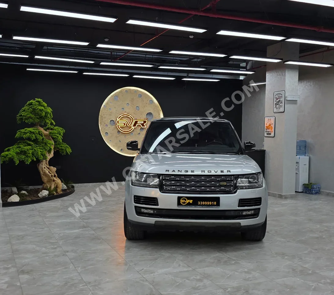 Land Rover Range Rover Vogue Autobiography 2014 Automatic 170,000 Km 8 Cylinder Four Wheel Drive (4WD) SUV Silver