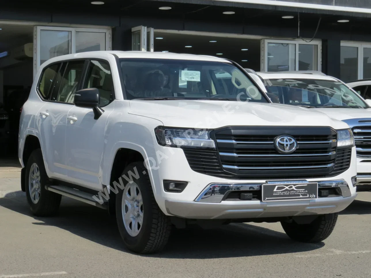 تويوتا  لاند كروزر  جي اكس  2026  اوتوماتيك  0 كم  6 سلندر  دفع رباعي  اس يو في  أبيض  تحت الضمان
