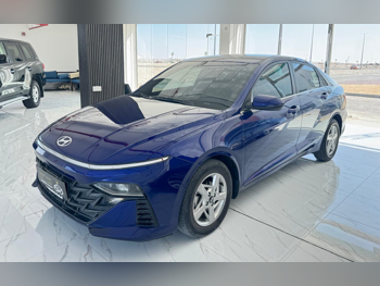 هيونداي  اكسنت  2024  اوتوماتيك  45,000 كم  4 سلندر  سحب امامي  سيدان  ازرق  تحت الضمان