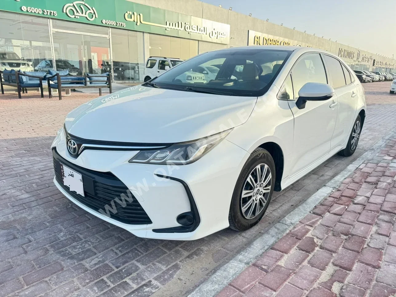 تويوتا  كورولا  اكس ال اي  2021  اوتوماتيك  168,000 كم  4 سلندر  سحب امامي  سيدان  أبيض