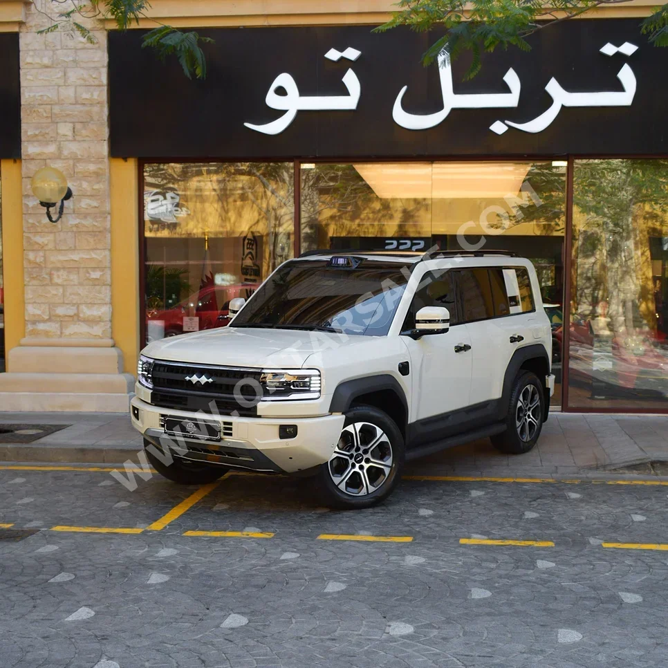 BYD Leopard 5 2026 Automatic 0 Km 4 Cylinder Four Wheel Drive (4WD) SUV White