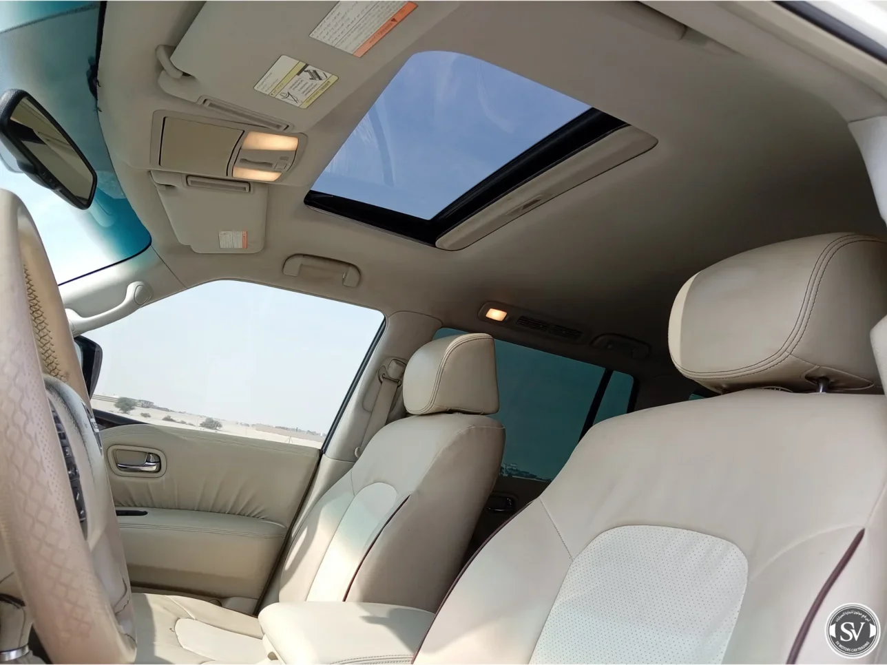 Nissan Patrol LE 2012 Automatic 213,000 Km 8 Cylinder Four Wheel Drive (4WD) SUV White