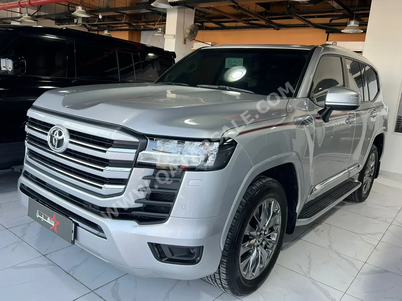 Toyota  Land Cruiser  GXR Twin Turbo  2025  Automatic  17,000 Km  6 Cylinder  Four Wheel Drive (4WD)  SUV  Silver  With Warranty