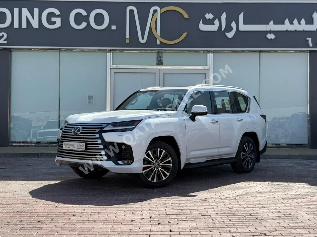 لكزس ال اكس 600 2026 اوتوماتيك 0 كم 6 سلندر دفع رباعي اس يو في أبيض تحت الضمان