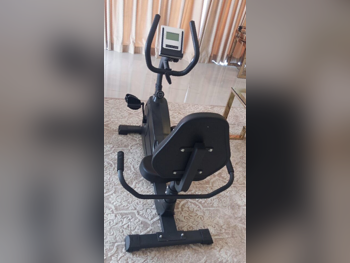 أجهزة اللياقة البدنية - دراجات التمرين  - قابل للطي
