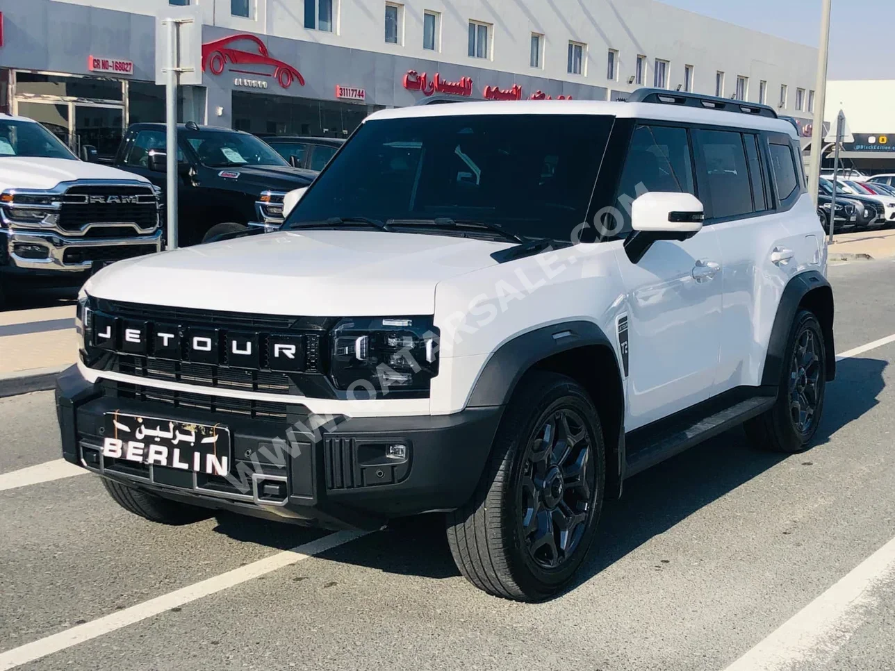 Jetour  T2  Luxury Plus  2025  Automatic  38,000 Km  4 Cylinder  Four Wheel Drive (4WD)  SUV  White  With Warranty