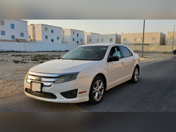 فورد  فيوشن  2012  اوتوماتيك  297,000 كم  4 سلندر  سحب امامي  سيدان  أبيض  تحت الضمان