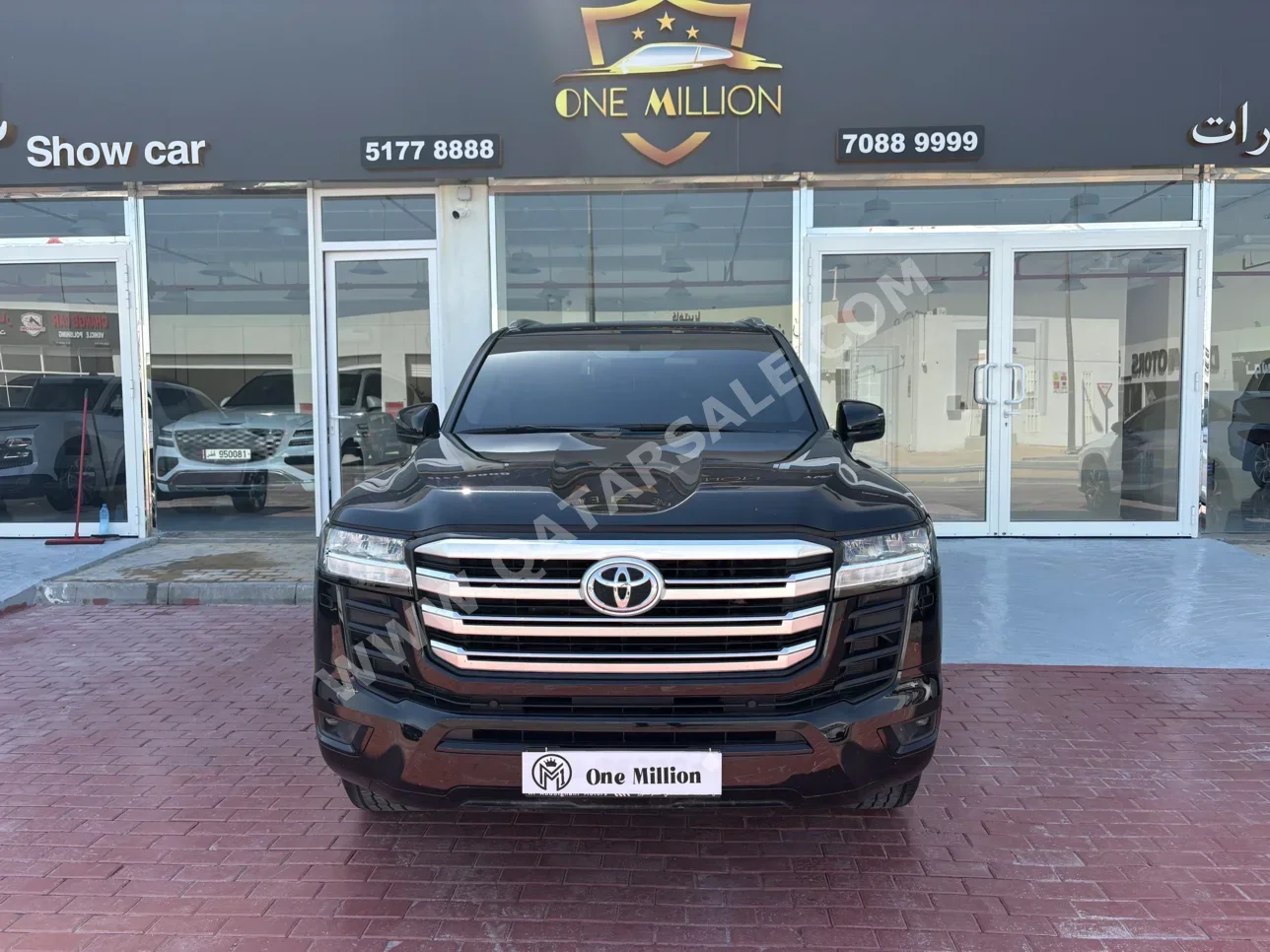 تويوتا  لاند كروزر  جي اكس ار توين توربو  2023  اوتوماتيك  109,000 كم  6 سلندر  دفع رباعي  اس يو في  أسود