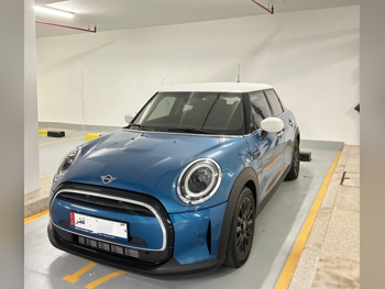 Mini  Cooper  2022  Automatic  50,600 Km  4 Cylinder  Front Wheel Drive (FWD)  Hatchback  Blue  With Warranty