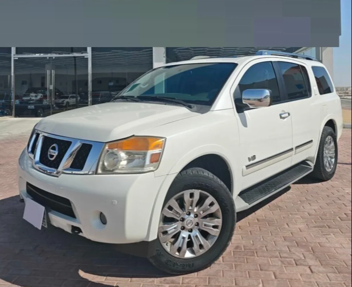 نيسان أرمادا ال اي 2016 اوتوماتيك 344,000 كم 8 سلندر دفع رباعي اس يو في أبيض