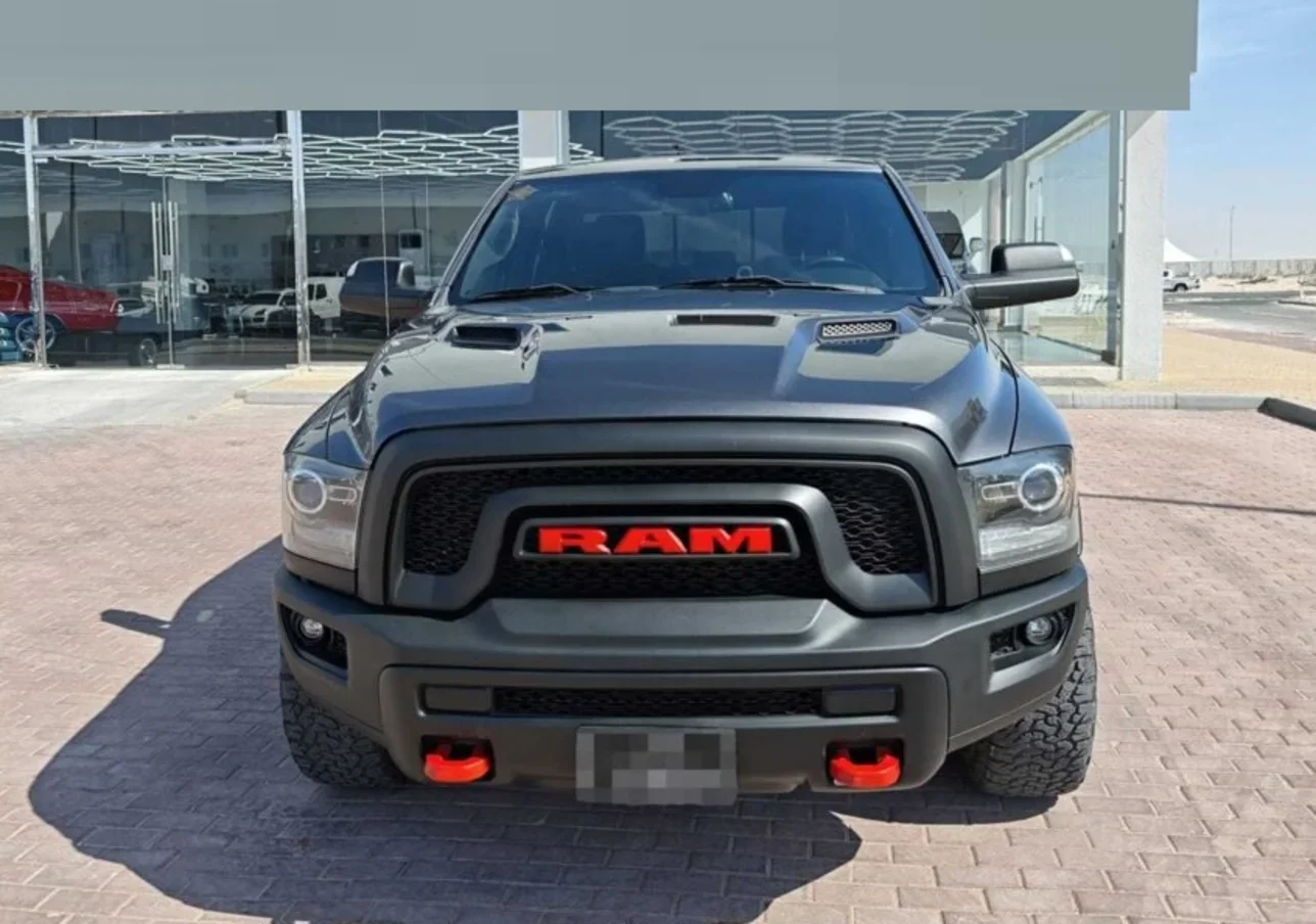 دودج رام ريبل 2016 اوتوماتيك 60,000 كم 8 سلندر دفع رباعي بيكب رمادي