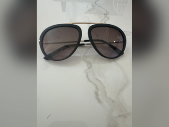 توم فورد  نظارة شمسية  أسود  طيار  إيطاليا  رجالي