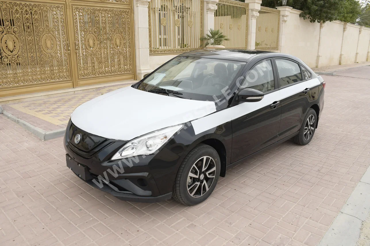 دونج فنج اس50 لاكجري 2024 اوتوماتيك 0 كم 0 سلندر سحب امامي سيدان أسود