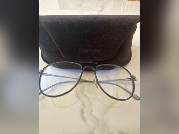 توم فورد  نظارة الطبية  أسود  طيار  إيطاليا  لكلا الجنسين