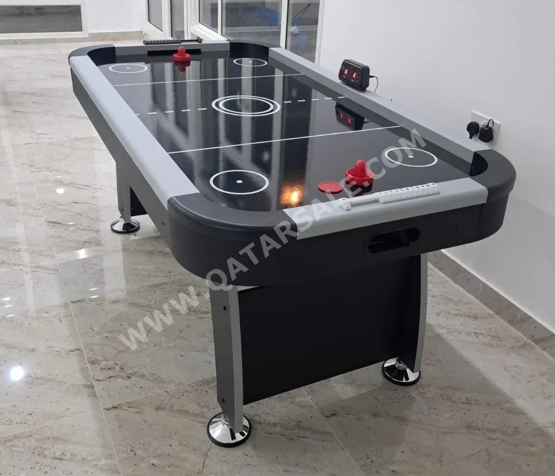 أسود  طاولة الهوكي